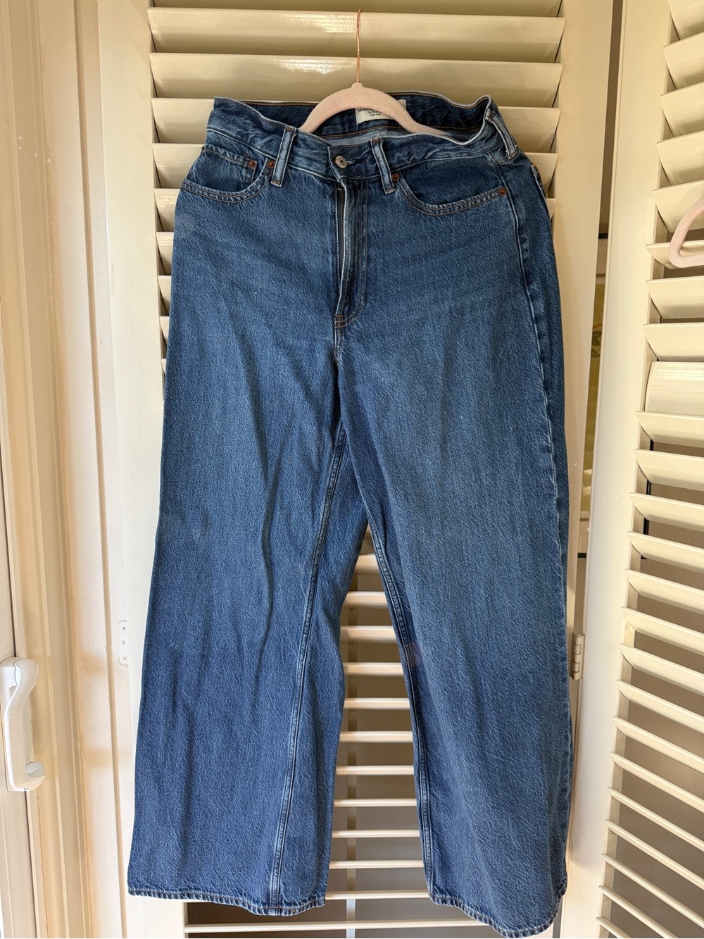 Abercrombie & Fitch Straight-Leg Women's Denim Jeans — Deep Blue